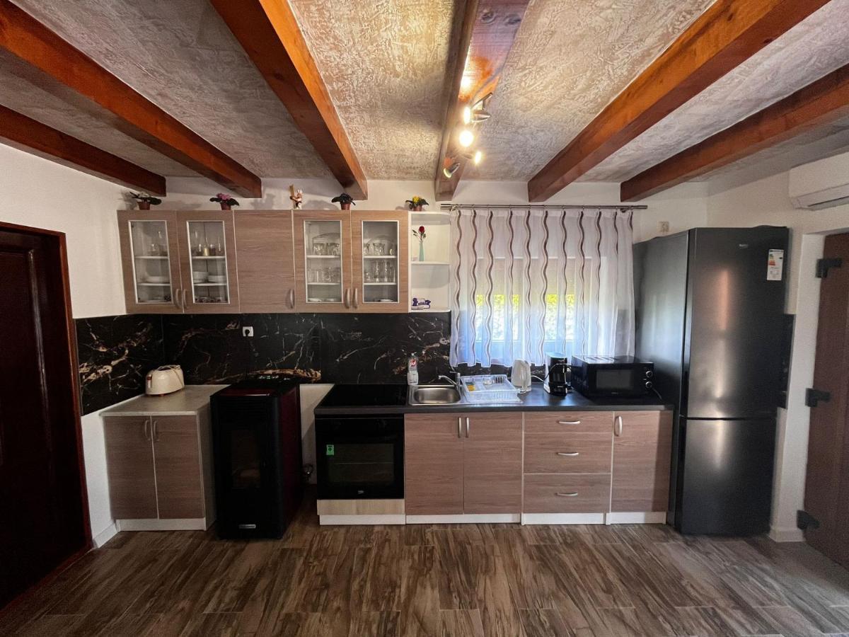 Plitvice Pension Perisic Korenica Kültér fotó