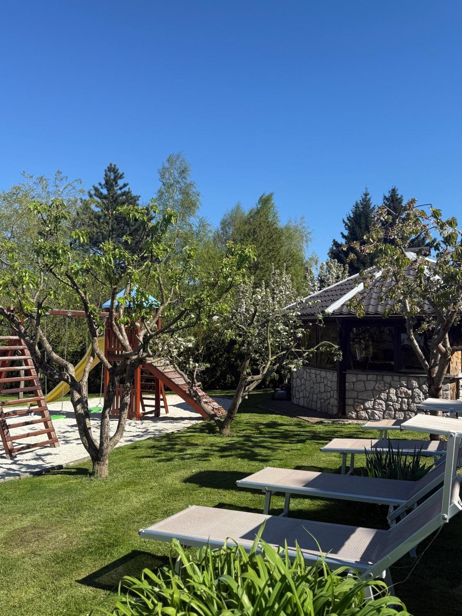 Plitvice Pension Perisic Korenica Kültér fotó
