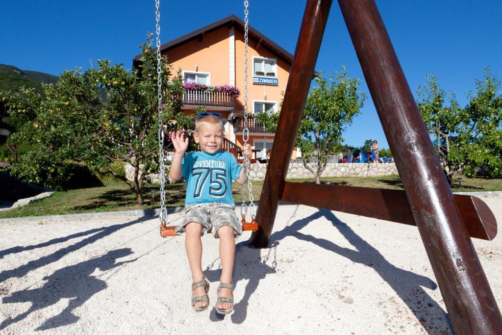 Plitvice Pension Perisic Korenica Kültér fotó